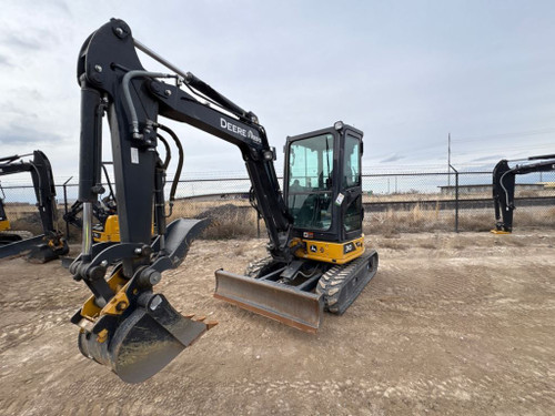 https://api.rdoequipment.com/api/EquipmentImage?imgID=22463679&filename=1_H87231---01.jpg
