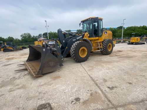 https://api.rdoequipment.com/api/EquipmentImage?imgID=17950239&filename=1_6C38BCC0-1642-4974-A1DB-975F1E0D2E3A.jpg