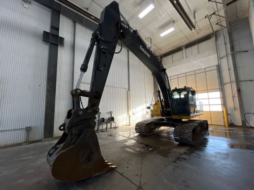 https://api.rdoequipment.com/api/EquipmentImage?imgID=22514589&filename=1_X347827---01.jpg