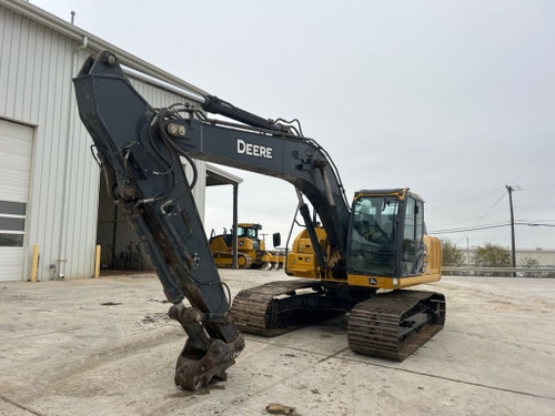 https://api.rdoequipment.com/api/EquipmentImage?imgID=22054854&filename=1_X352859---01.jpg