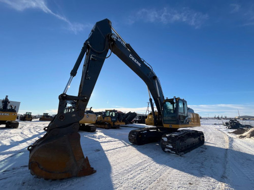 https://api.rdoequipment.com/api/EquipmentImage?imgID=22043667&filename=1_X370696---01.jpg