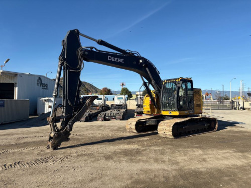 https://api.rdoequipment.com/api/EquipmentImage?imgID=22280073&filename=1_X426573---01.jpg