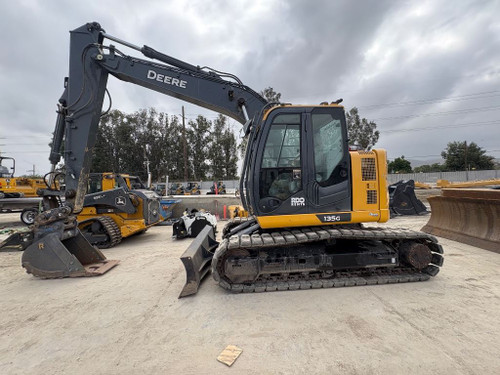 https://api.rdoequipment.com/api/EquipmentImage?imgID=21562974&filename=1_IMG_8324.jpg
