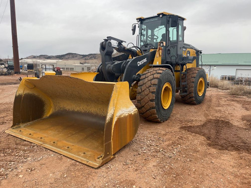 https://api.rdoequipment.com/api/EquipmentImage?imgID=21998007&filename=1_X672437---01.jpg