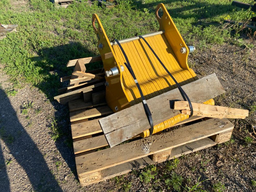 https://api.rdoequipment.com/api/EquipmentImage?imgID=21279014&filename=1_20250703_121728047_iOS.jpg