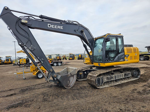 https://api.rdoequipment.com/api/EquipmentImage?imgID=21560499&filename=1_20251015_085411.jpg