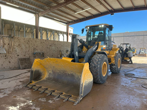 https://api.rdoequipment.com/api/EquipmentImage?imgID=21575846&filename=1_IMG_2557.jpg