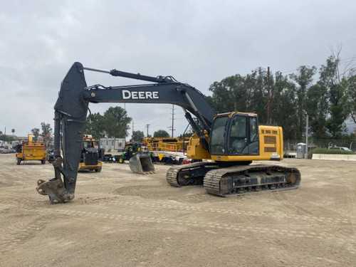 https://api.rdoequipment.com/api/EquipmentImage?imgID=16388938&filename=1_IMG_2901.jpg