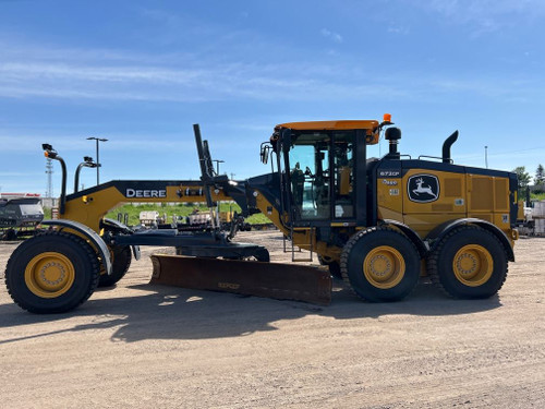 https://api.rdoequipment.com/api/EquipmentImage?imgID=23393348&filename=1_Z002434---02.jpg