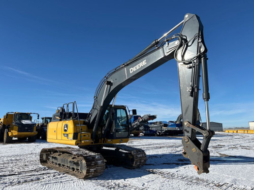 https://api.rdoequipment.com/api/EquipmentImage?imgID=22134214&filename=1_Z032201---01.jpg