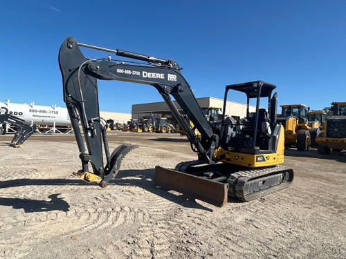 https://api.rdoequipment.com/api/EquipmentImage?imgID=22438686&filename=1_Z046133---01.jpg