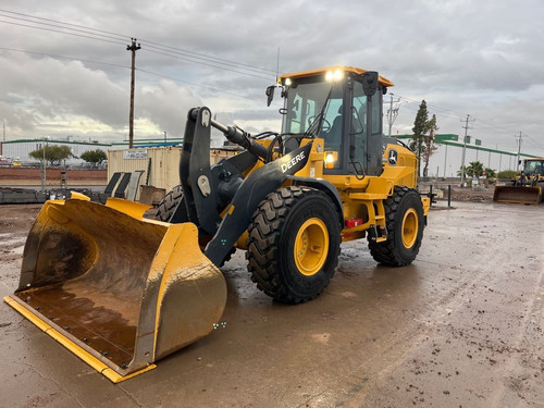 https://api.rdoequipment.com/api/EquipmentImage?imgID=21867255&filename=1_Z073398---01.jpg