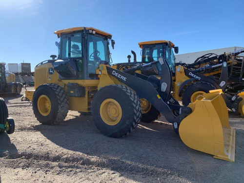 https://api.rdoequipment.com/api/EquipmentImage?imgID=21532943&filename=1_Z075151-1.jpg
