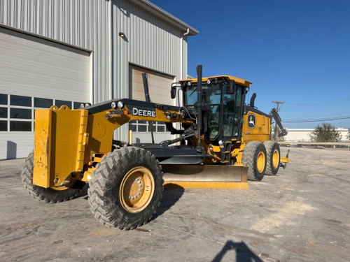 https://api.rdoequipment.com/api/EquipmentImage?imgID=21833685&filename=1_Z079421---01.jpg