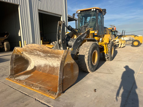 https://api.rdoequipment.com/api/EquipmentImage?imgID=22437777&filename=1_Z086091---01.jpg