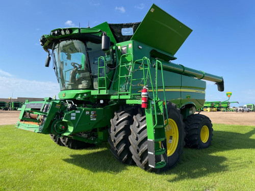 https://api.rdoequipment.com/api/EquipmentImage?imgID=20998544&filename=1_Z151124---01.jpg