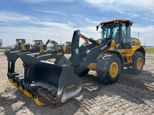 https://api.rdoequipment.com/api/EquipmentImage?imgID=23053570&filename=1_Z213700---01.jpg