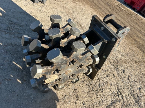 https://api.rdoequipment.com/api/EquipmentImage?imgID=21806194&filename=1_IMG_2993.jpg