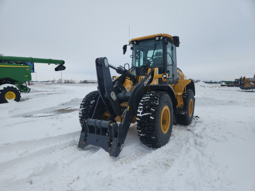 https://api.rdoequipment.com/api/EquipmentImage?imgID=22142887&filename=1_20251230_101600.jpg