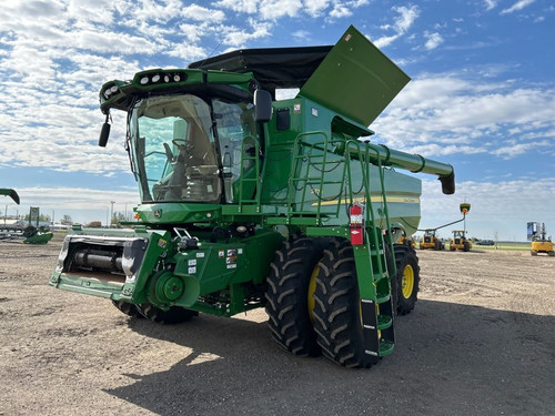 https://api.rdoequipment.com/api/EquipmentImage?imgID=23253038&filename=1_Z227916---01.jpg