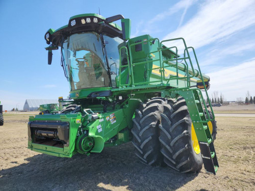 https://api.rdoequipment.com/api/EquipmentImage?imgID=23027479&filename=1_1H0S780SCST835353---01.jpg