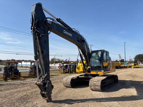 https://api.rdoequipment.com/api/EquipmentImage?imgID=22034063&filename=1_Z059809---01.jpg