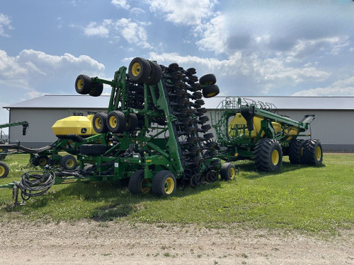https://api.rdoequipment.com/api/EquipmentImage?imgID=24057976&filename=1_D887105_01.jpg