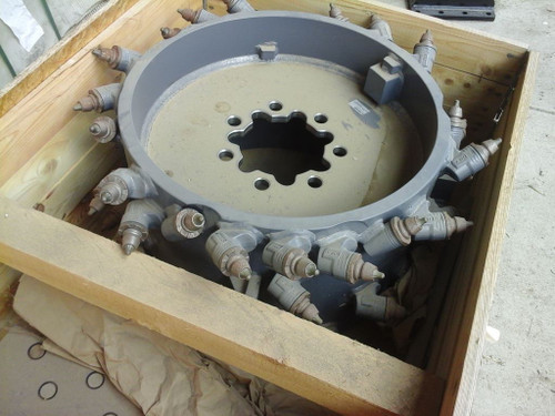 https://api.rdoequipment.com/api/EquipmentImage?imgID=17166794&filename=1_Z082404-004.jpg