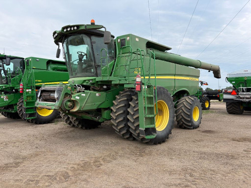 https://api.rdoequipment.com/api/EquipmentImage?imgID=24095583&filename=1_20260821_174041846_iOS.jpg
