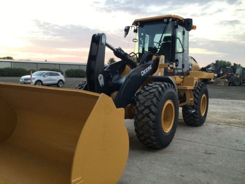 https://api.rdoequipment.com/api/EquipmentImage?imgID=24043170&filename=1_ImageThumbnail.jpg