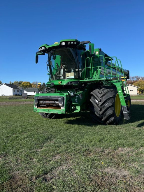 https://api.rdoequipment.com/api/EquipmentImage?imgID=24562870&filename=1_Z282802---01.jpg