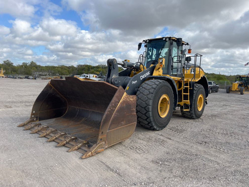 https://api.rdoequipment.com/api/EquipmentImage?imgID=21823502&filename=1_X125524---01.jpg
