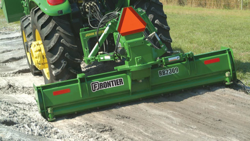 https://www.deere.com/assets/images/region-4/products/frontier-implements/landscaping-equipment/rear-blades/rb23-series/rb23_series_rearblades_JAN2018_2309rb6_mdm_1366x768_large_42f01468cabecf8b9f609eb3f61c66324b8a3da7.jpg