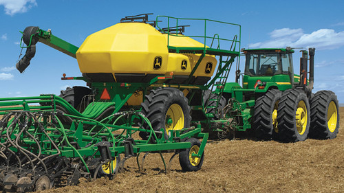 https://www.deere.com/assets/images/region-4/products/seeding-equipment/1910-tow-between-air-commodity-cart/1910_tow_between_528659_large_c55c9bd2d1fb30e31c96426fb4202304b1b84670.jpg