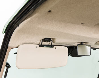 https://salesmanual.deere.com/sales/salesmanual/images/NA/utility_vehicles/features_attachment/xuv/r4d101700_visors2.jpg