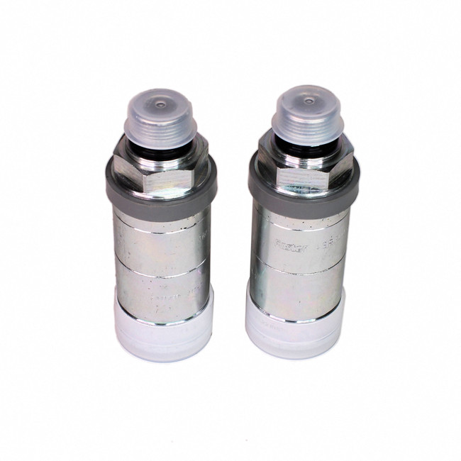 John Deere AL221083 Hydraulic Quick Coupler Socket, Thread Size