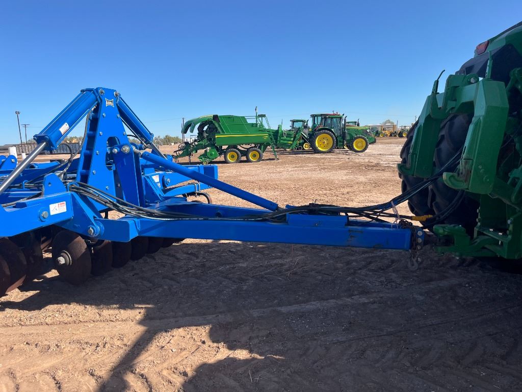 2019 Landoll 2410F