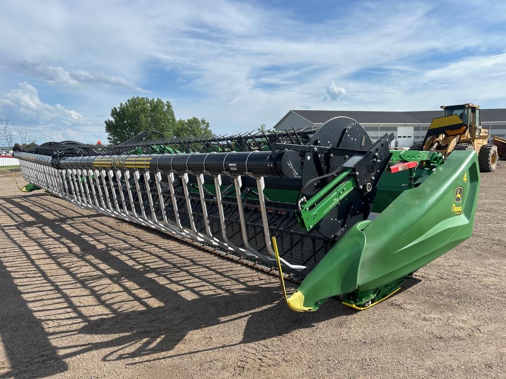2023 John Deere HD40F