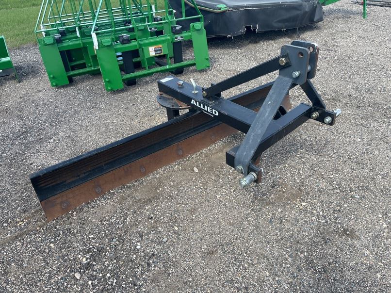 Farm King/Buhler 4584