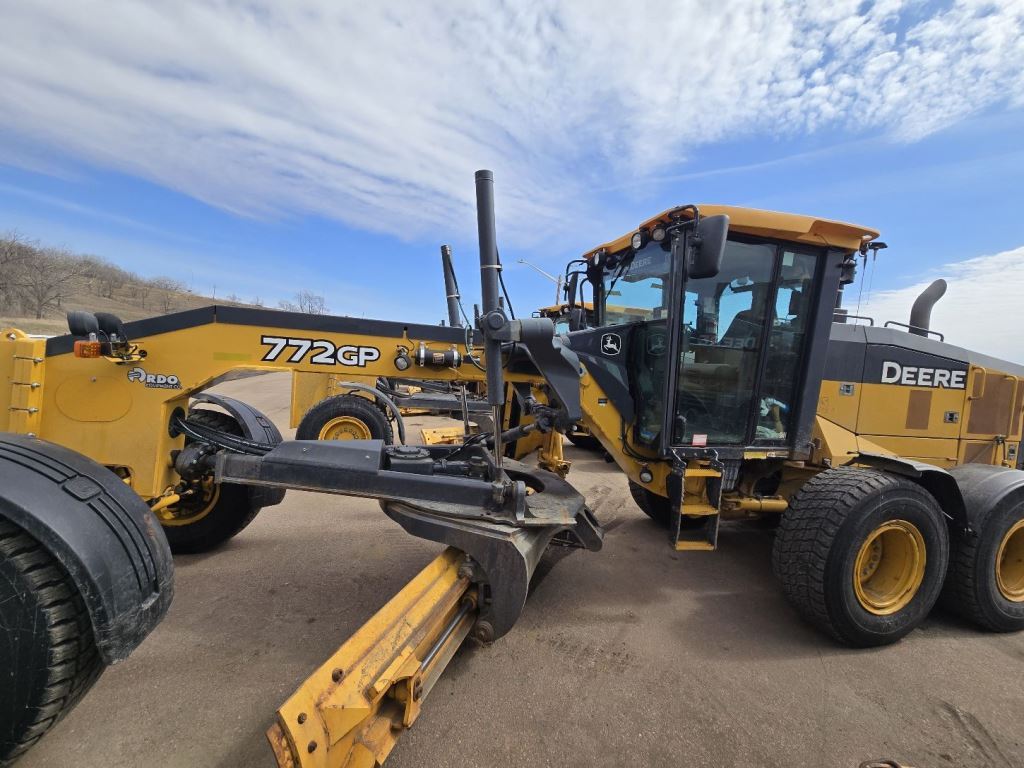 2018 John Deere 772G