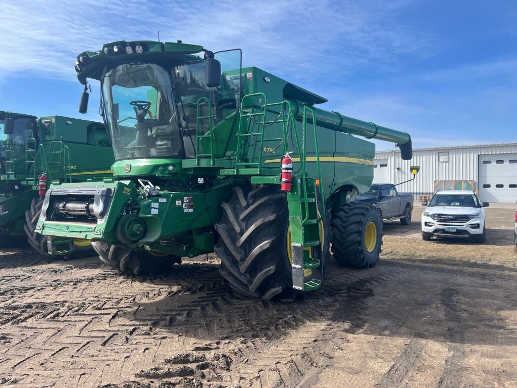 2023 John Deere S780