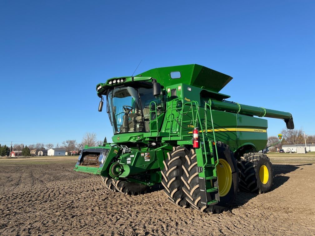 2021 John Deere S780