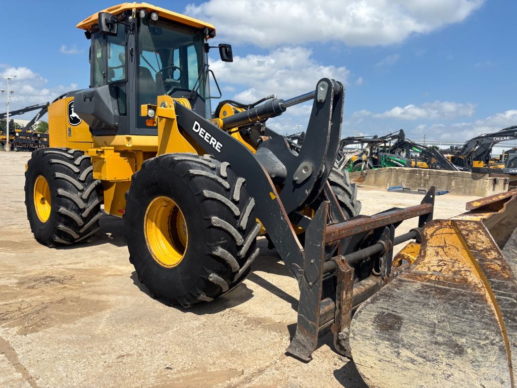 2019 John Deere 624L