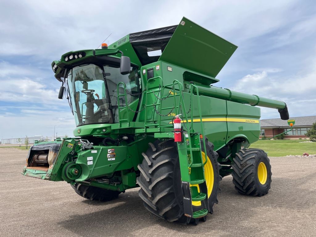 2019 John Deere S780