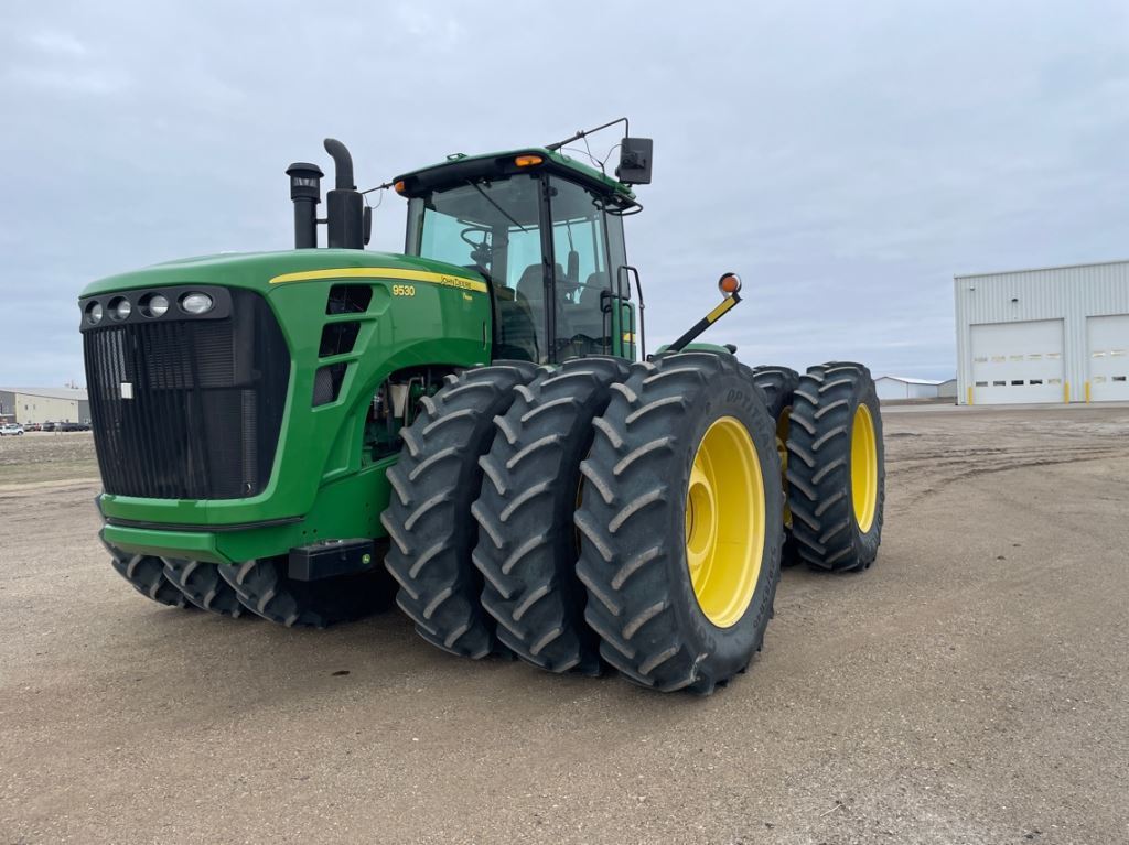 2010 John Deere 9530
