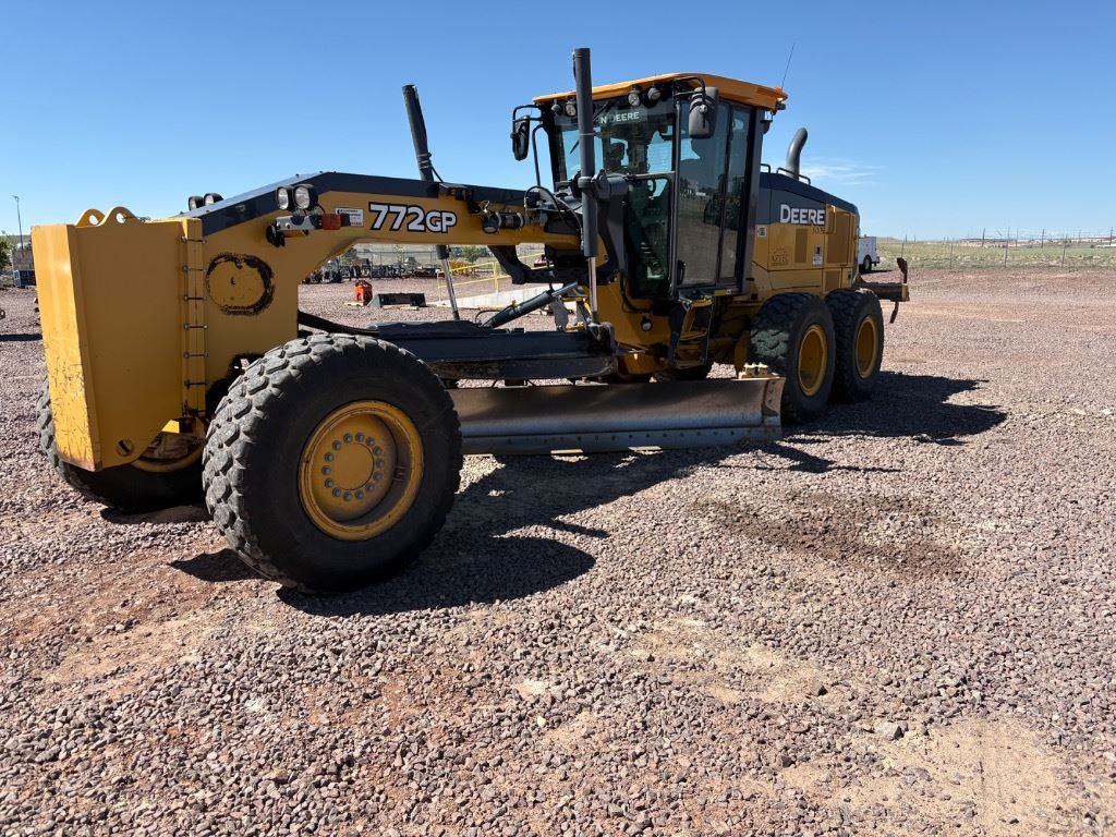 2018 John Deere 772G