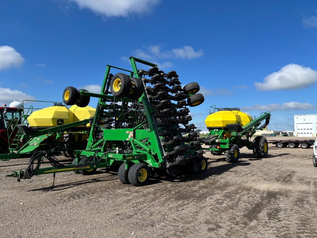 2005 John Deere 1890
