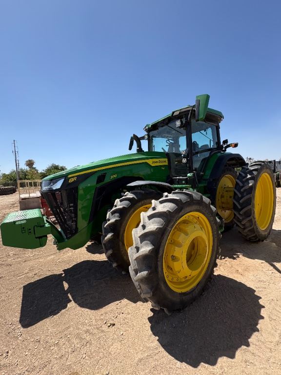 2023 John Deere 8R 370