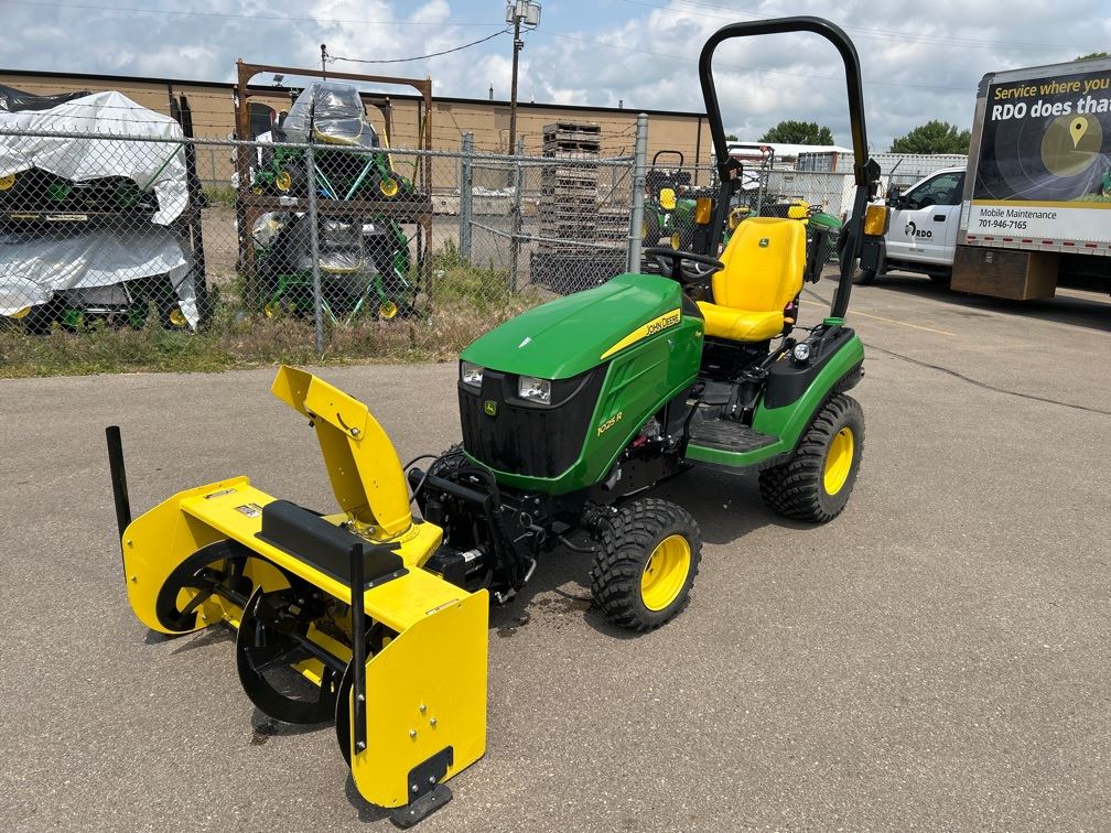 2022 John Deere 1025R