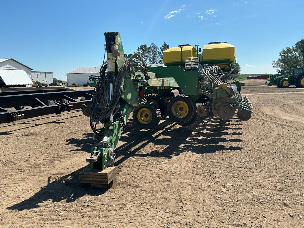 2021 John Deere DB60